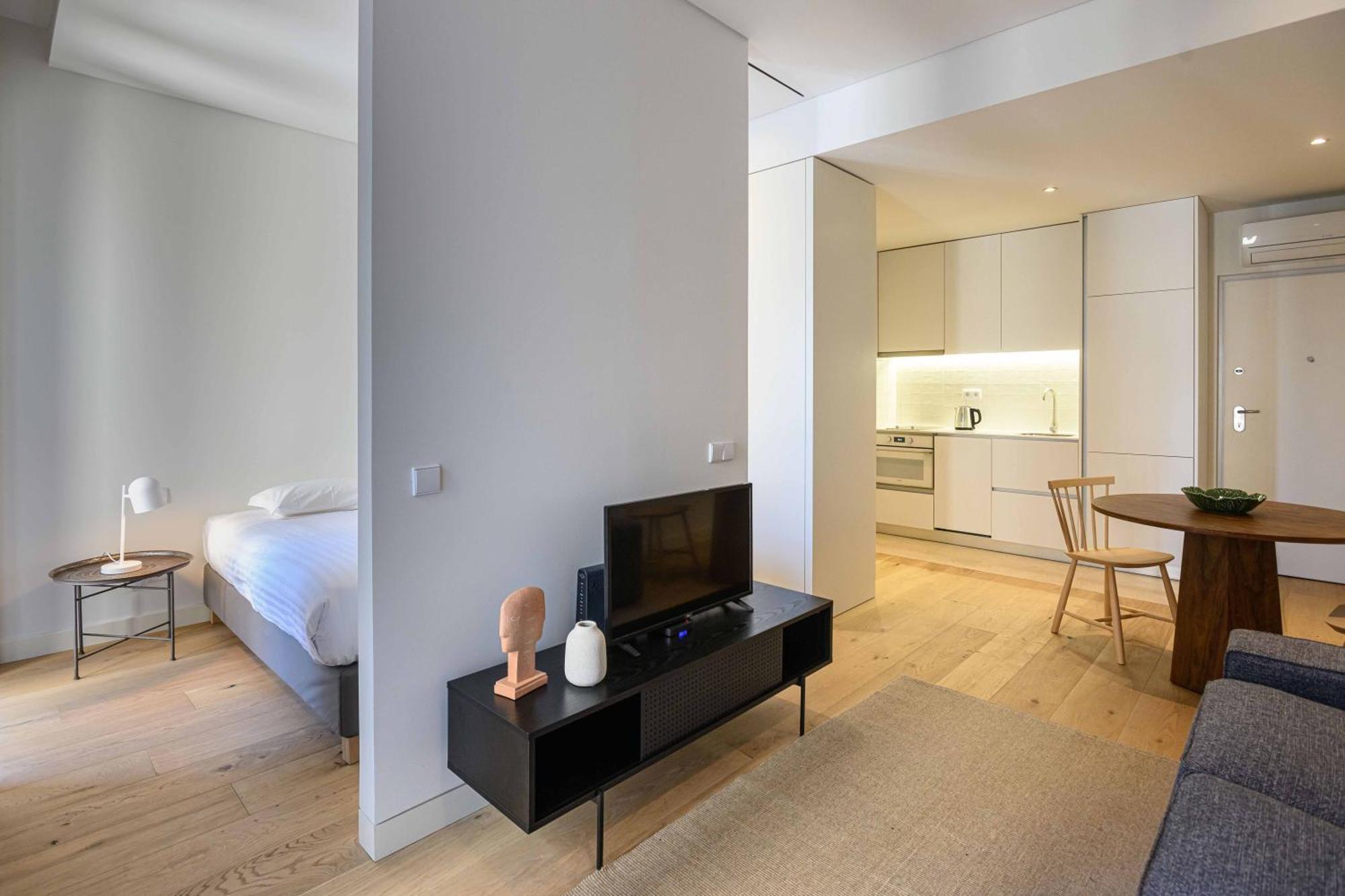 Pause Apartment *
